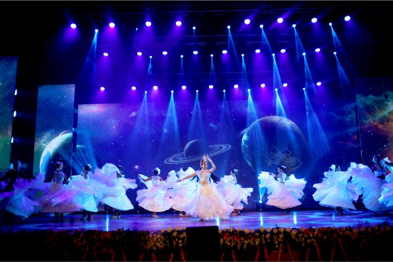 यमुना नृत्य प्रस्तुति
