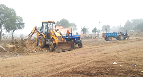 Leveling work at the fair site