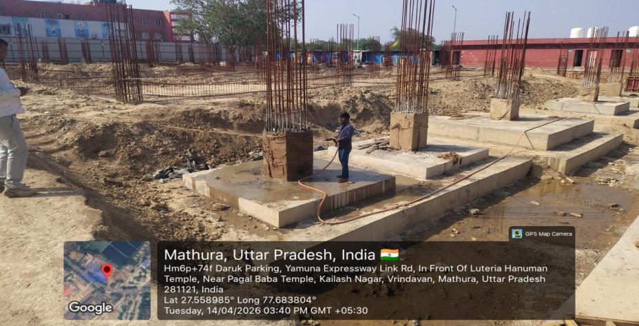 जनपद मथुरा के वृन्दावन में टूरिस्ट फैसिलिटेशन मल्टीलेवल कार पार्किंग का विकास कार्य