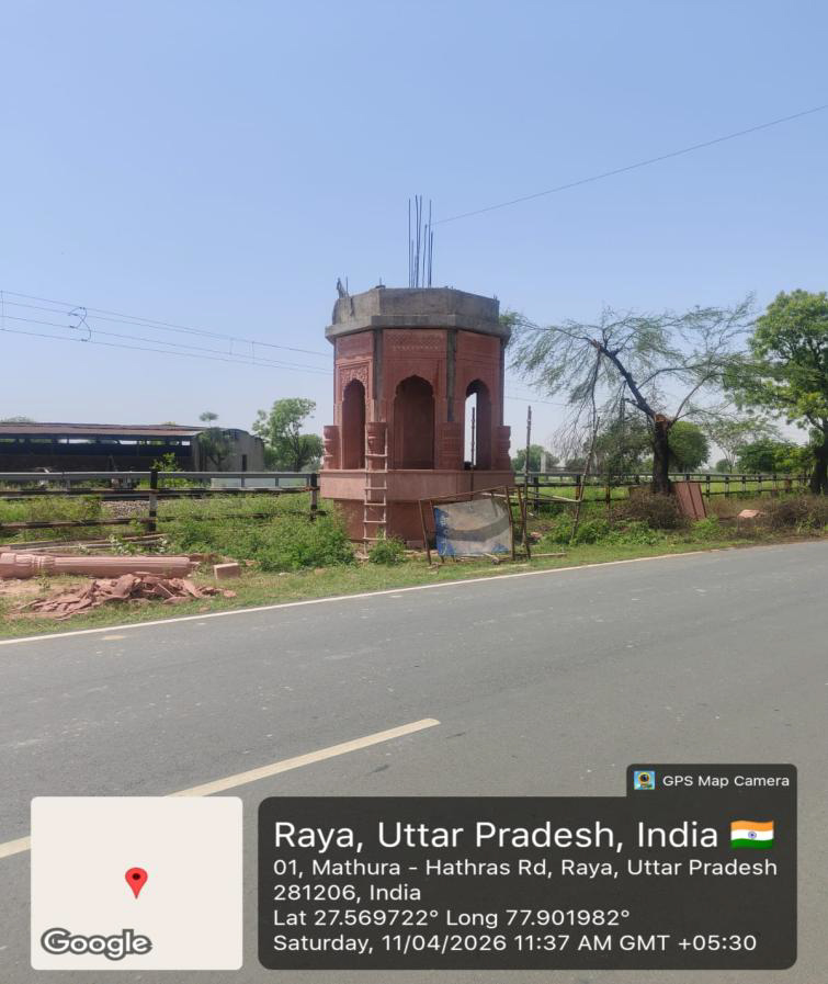 जनपद मथुरा के सोनई बॉर्डर पर प्रवेश द्वार का निर्माण कार्य
