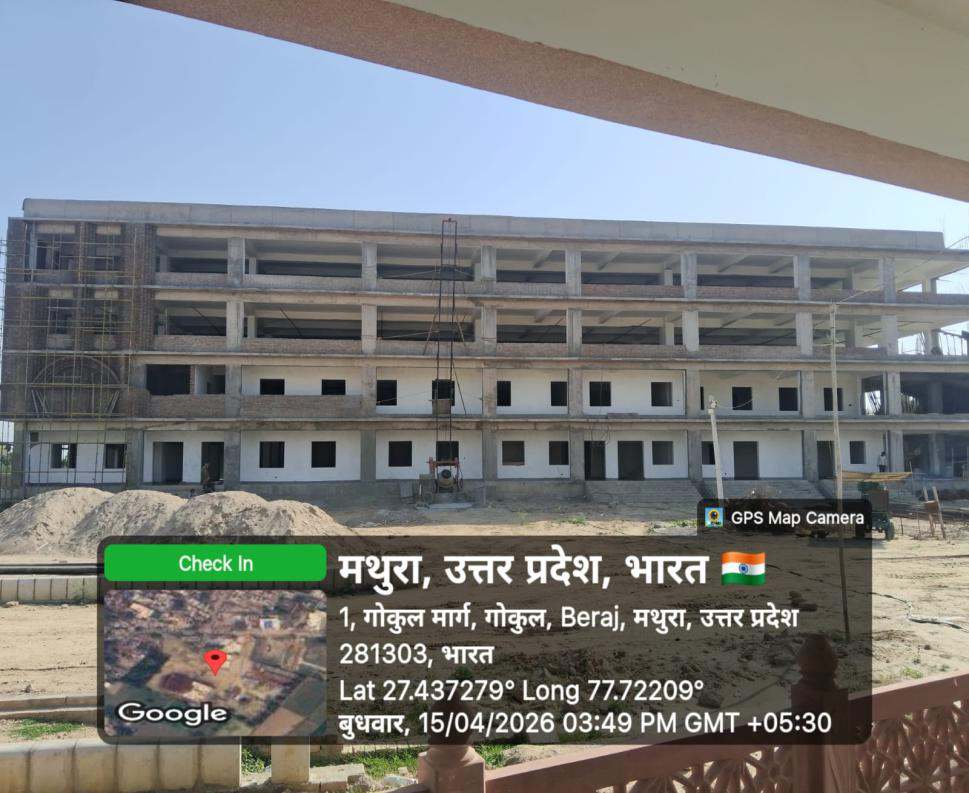 जनपद मथुरा गोकुल में नगर पंचायत की भूमि पर पर्यटक सुविधा केन्द्र (टी.एफ.सी.) एवं पार्किंग का निर्माण कार्य